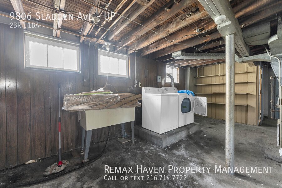 9806 Sladden Ave | UP, Garfield Heights - Spacious 2-bed 1-bath multi- property image