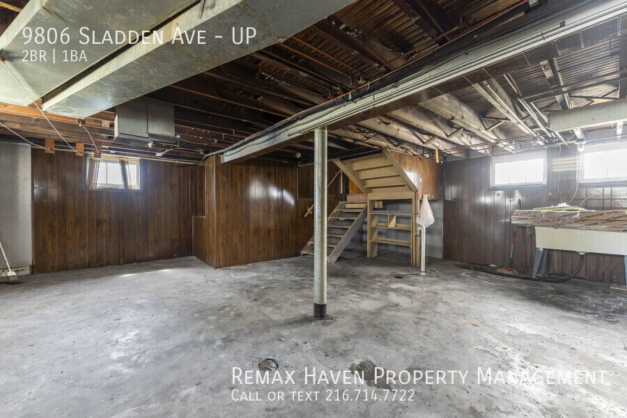 9806 Sladden Ave | UP, Garfield Heights - Spacious 2-bed 1-bath multi- property image