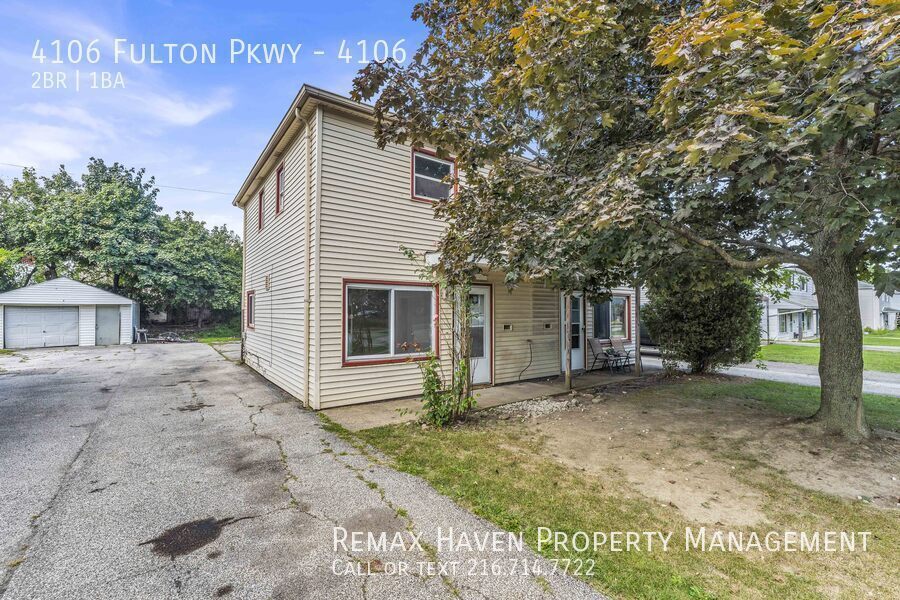 4106 Fulton Parkway, Cleveland - Spacious 2-bed 1-bath multi-family ho property image