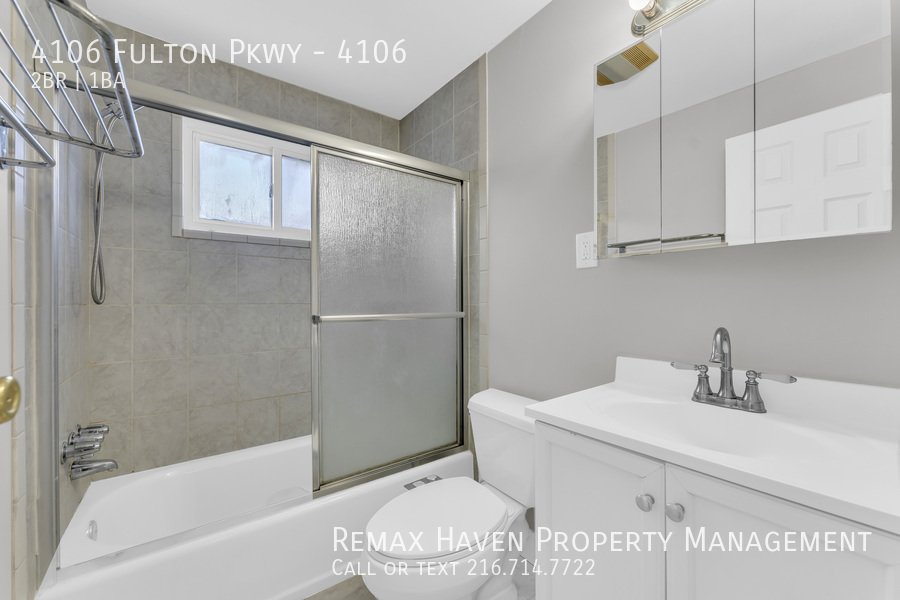 4106 Fulton Parkway, Cleveland - Spacious 2-bed 1-bath multi-family ho property image