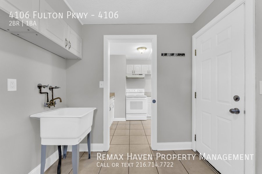 4106 Fulton Parkway, Cleveland - Spacious 2-bed 1-bath multi-family ho property image