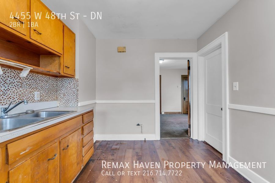 4455 W 48th St Dn. Cleveland, Oh - Spacious 2 bed 1 bath unit! property image