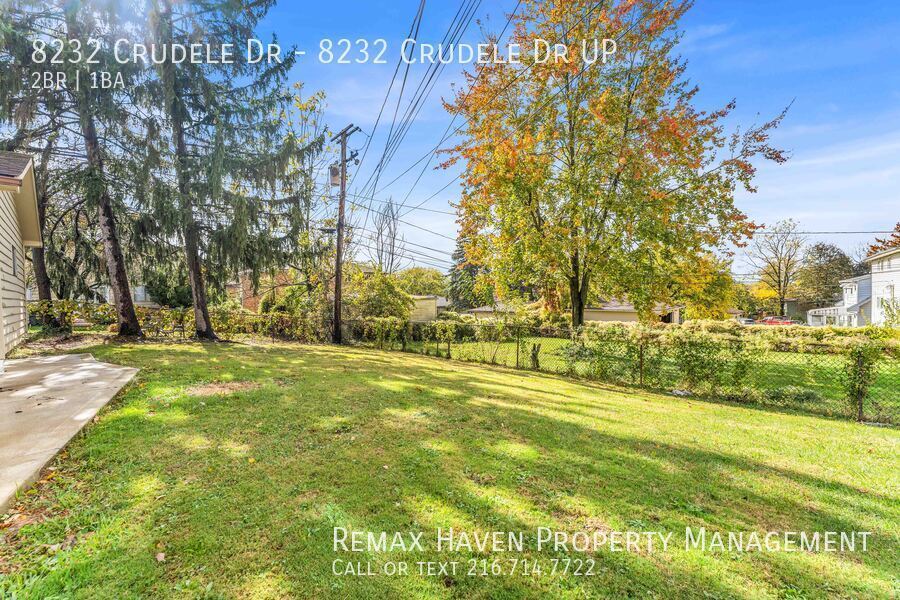 8232 Crudele Dr | UP, Garfield Heights- Spacious 2-bed 1-bath multi-fa property image