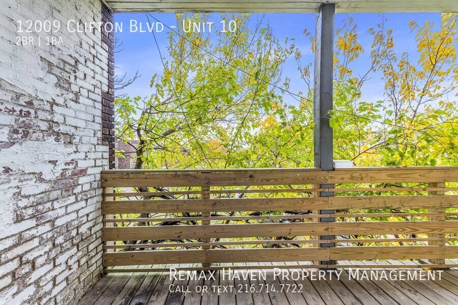 12009 Clifton Blvd | Apt#10, Lakewood - Spacious 2-bed 1-bath apartmen property image