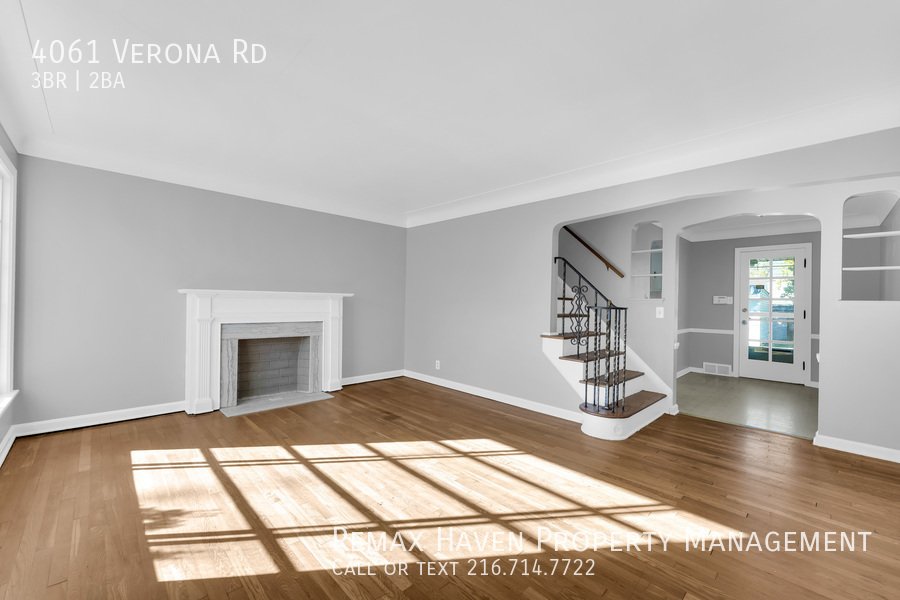 4061 Verona Rd, South Euclid - Spacious 3-bed 1.5-bath single-family h property image