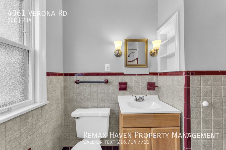 4061 Verona Rd, South Euclid - Spacious 3-bed 1.5-bath single-family h property image