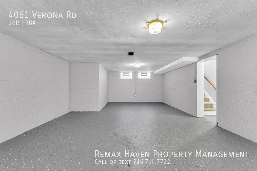 4061 Verona Rd, South Euclid - Spacious 3-bed 1.5-bath single-family h property image