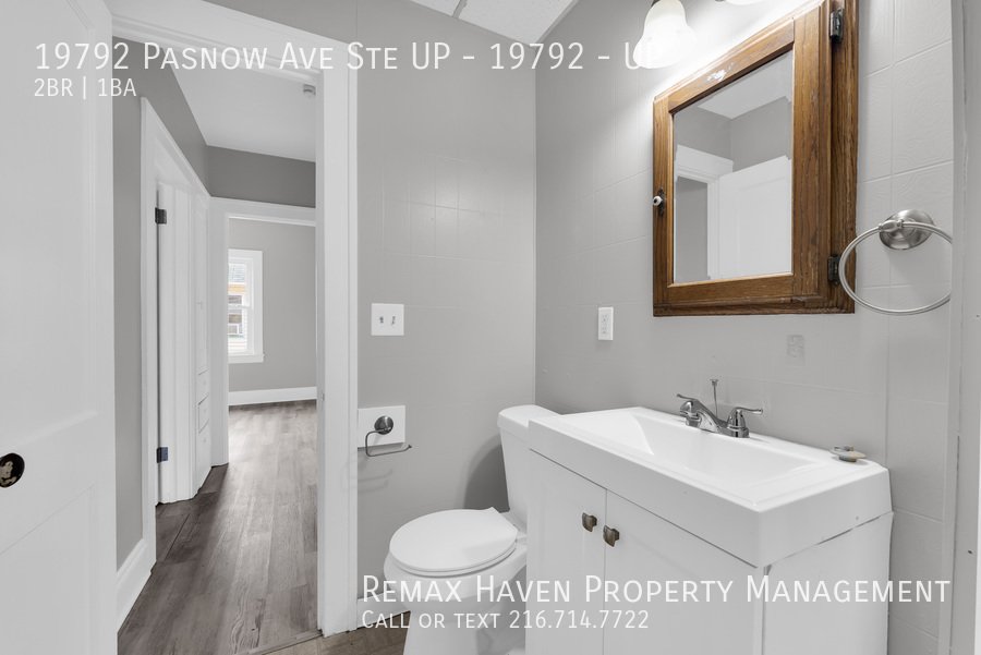 19792 Pasnow Ave | UP, Euclid - Spacious 2-bed 1-bath multi-family hom property image