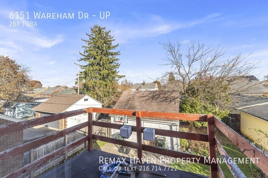 6151 Wareham Dr | UP, Parma - Spacious 2-bed 1-bath multi-family home! property image