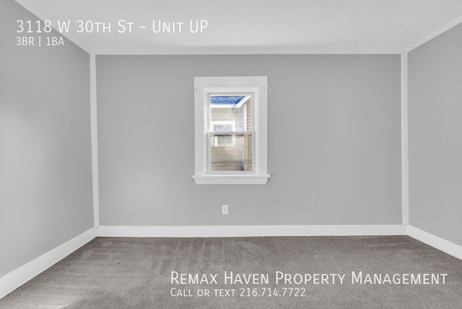 3118 W 30th St | UP, Cleveland - Spacious 3-bed 1-bath multi-family ho property image