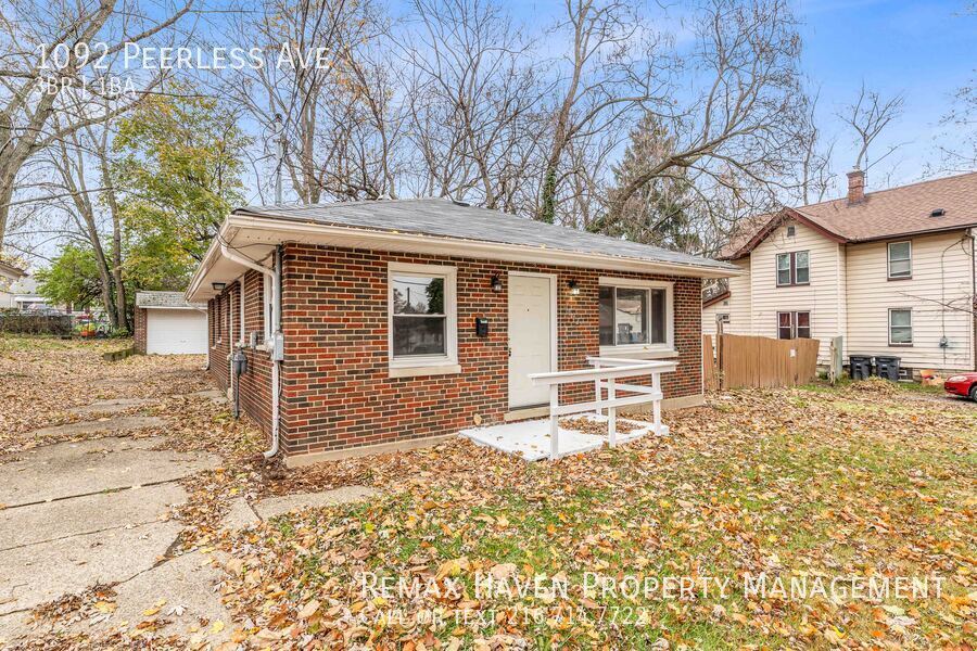 1092 Peerless Ave, Akron - Spacious 3-bed 1-bath single-family home! property image