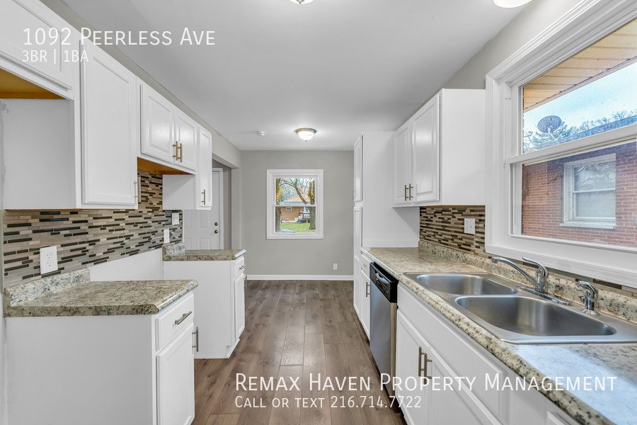 1092 Peerless Ave, Akron - Spacious 3-bed 1-bath single-family home! property image