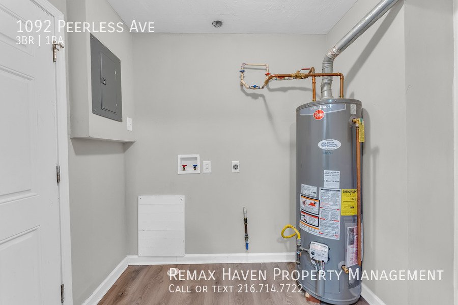 1092 Peerless Ave, Akron - Spacious 3-bed 1-bath single-family home! property image