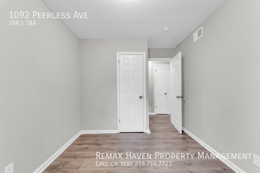 1092 Peerless Ave, Akron - Spacious 3-bed 1-bath single-family home! property image