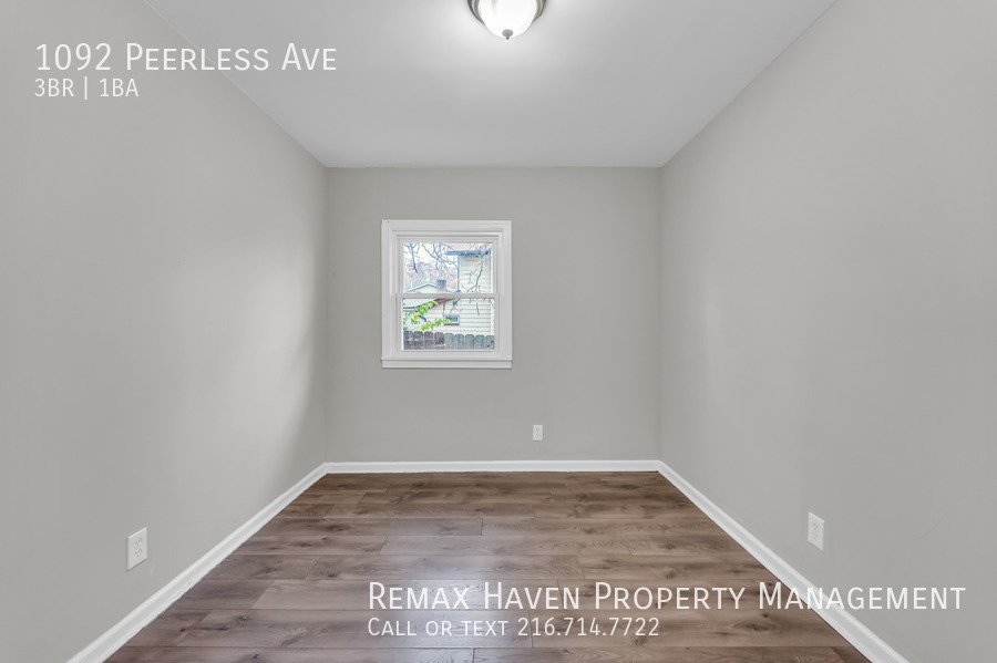1092 Peerless Ave, Akron - Spacious 3-bed 1-bath single-family home! property image