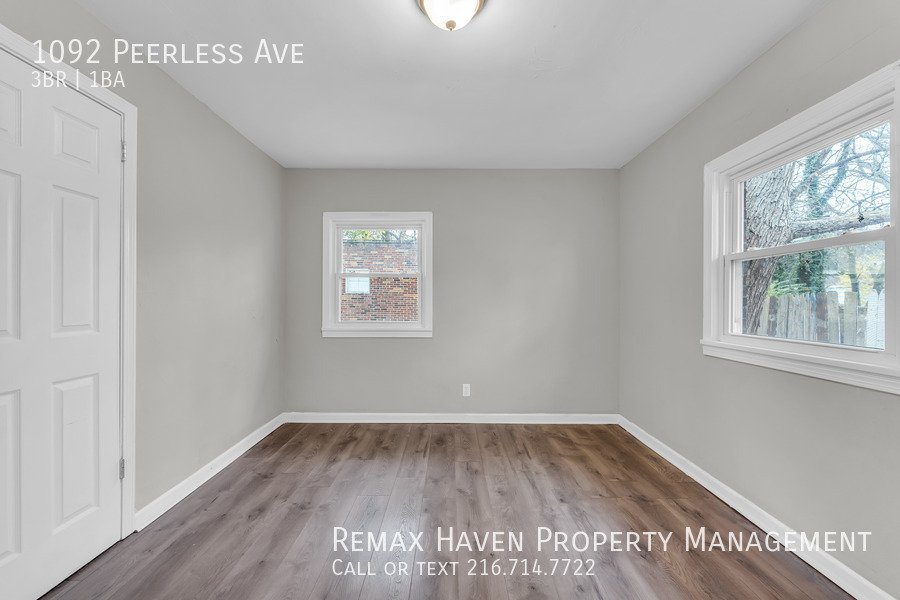 1092 Peerless Ave, Akron - Spacious 3-bed 1-bath single-family home! property image