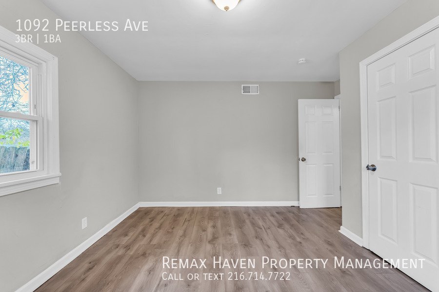 1092 Peerless Ave, Akron - Spacious 3-bed 1-bath single-family home! property image