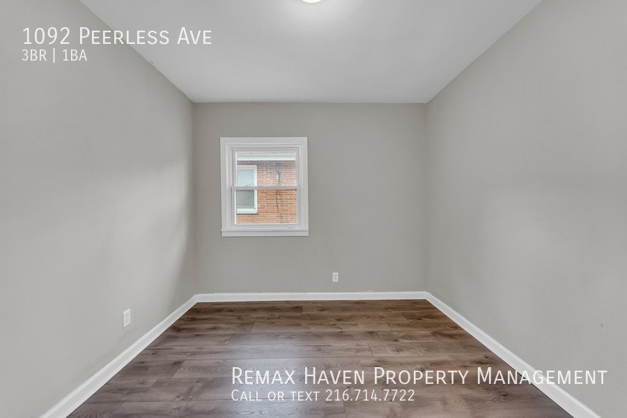 1092 Peerless Ave, Akron - Spacious 3-bed 1-bath single-family home! property image