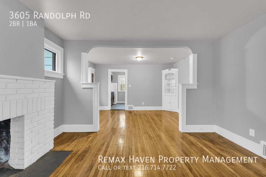 3605 Randolph Rd, Cleveland Heights - Spacious 2-bed 1-bath single-fam property image