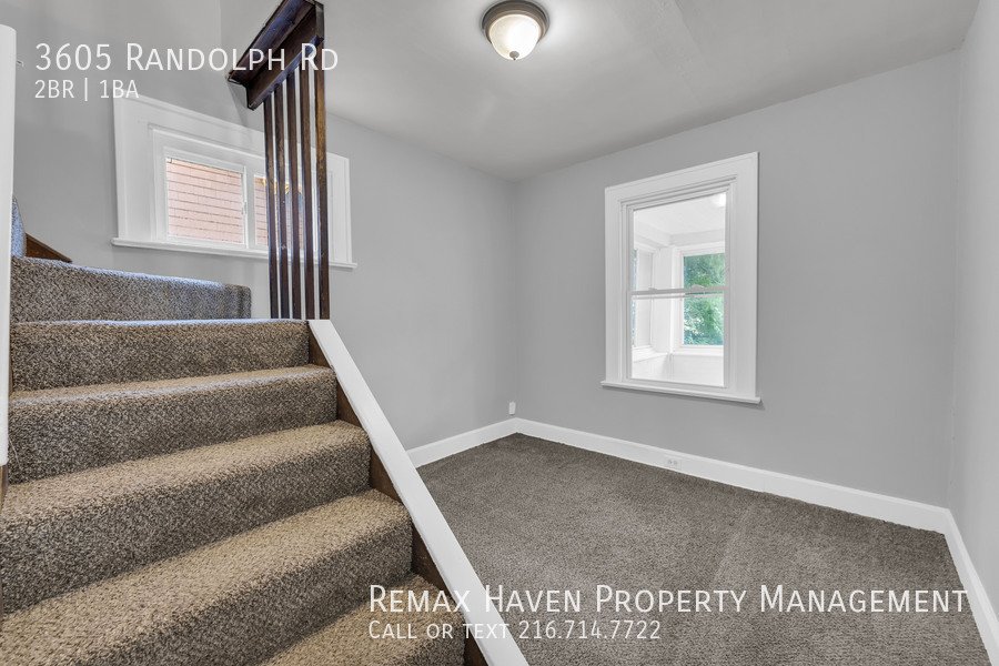 3605 Randolph Rd, Cleveland Heights - Spacious 2-bed 1-bath single-fam property image