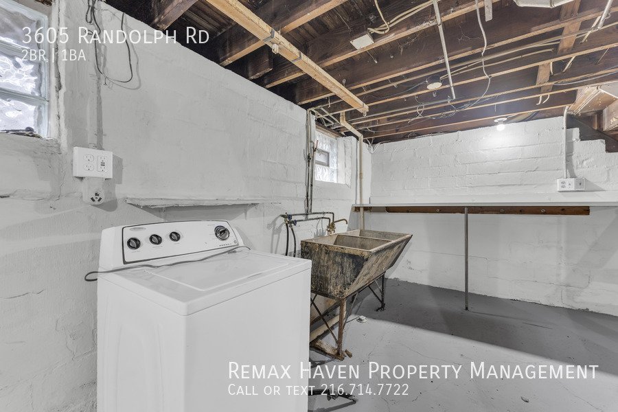 3605 Randolph Rd, Cleveland Heights - Spacious 2-bed 1-bath single-fam property image