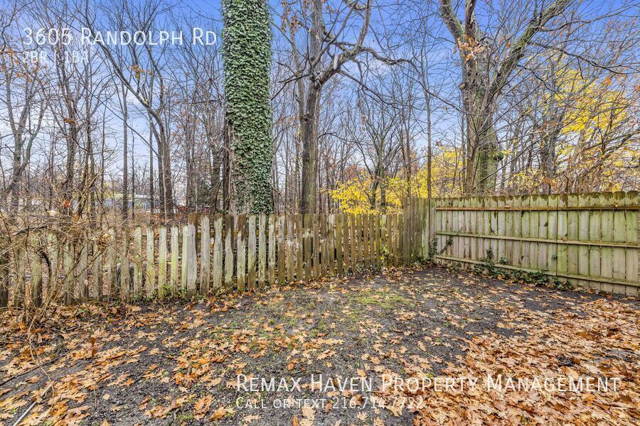 3605 Randolph Rd, Cleveland Heights - Spacious 2-bed 1-bath single-fam property image