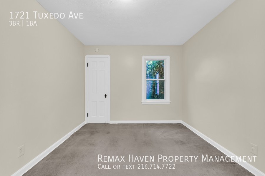 1721 Tuxedo Ave, Parma - Spacious 3-bed 1-bath single-family home! property image