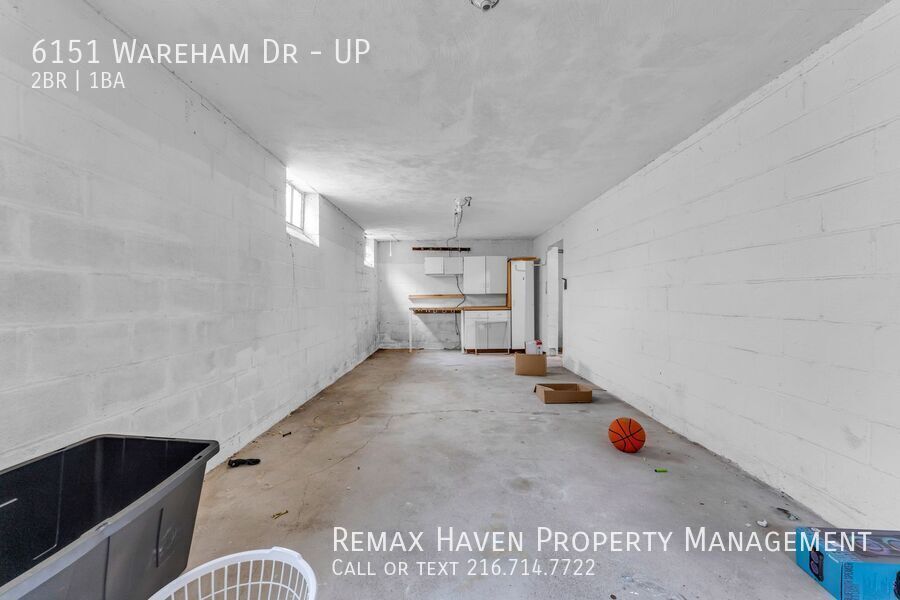 6151 Wareham Dr. UP, Parma - Spacious 2 bed 1 bath multi-family home! property image