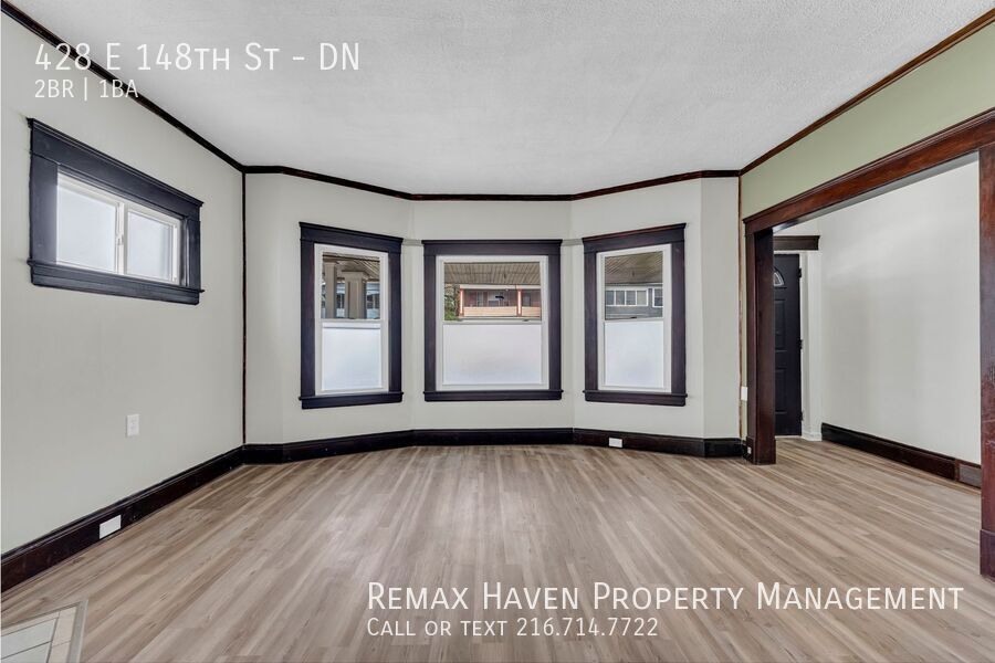 428 E 148th St | DN, Cleveland - Spacious 2 bed 1 bath multi-family home! property image