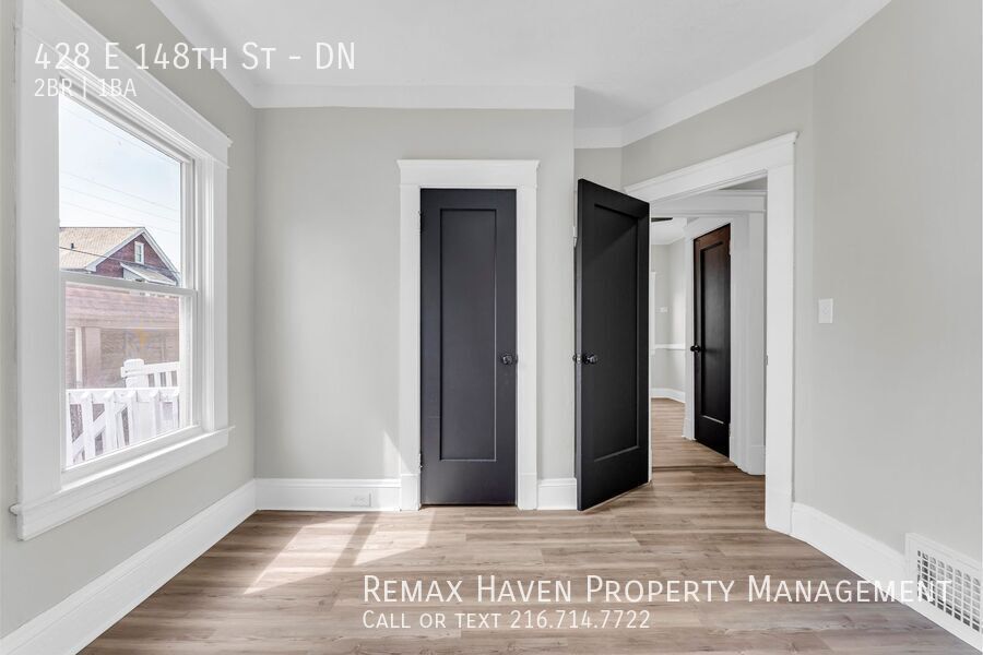 428 E 148th St | DN, Cleveland - Spacious 2 bed 1 bath multi-family home! property image