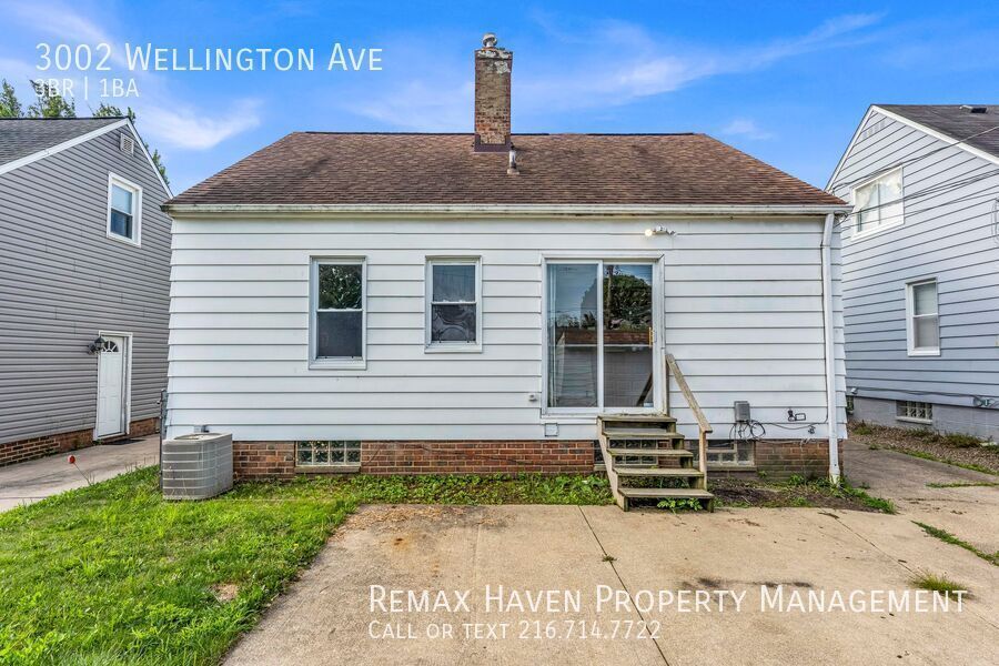 3002 Wellington Ave, Parma - Spacious 3 bed 1 bath single family home! property image