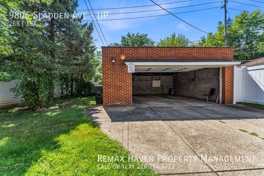 9806 Sladden Ave | UP, Garfield Heights - Spacious 2-bed 1-bath multi-family home! property image