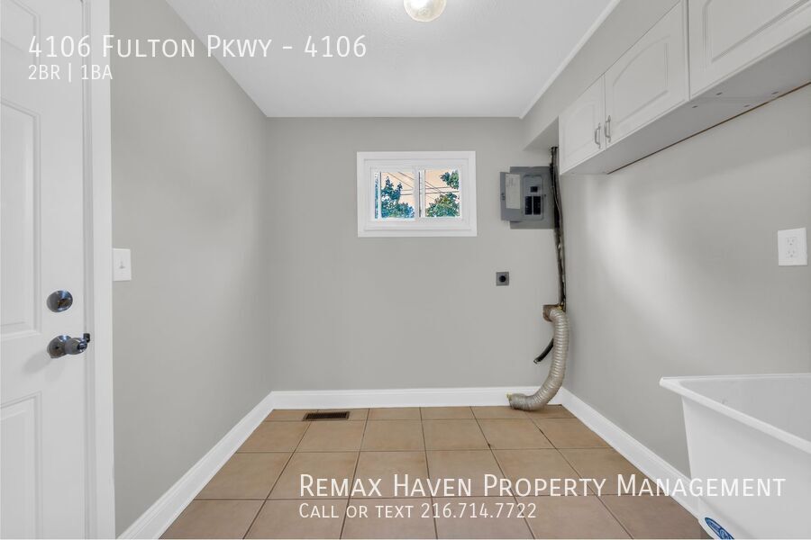 4106 Fulton Parkway, Cleveland - Spacious 2-bed 1-bath multi-family home! property image