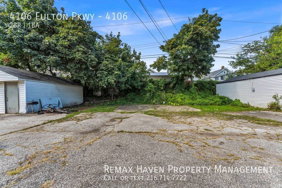 4106 Fulton Parkway, Cleveland - Spacious 2-bed 1-bath multi-family home! property image
