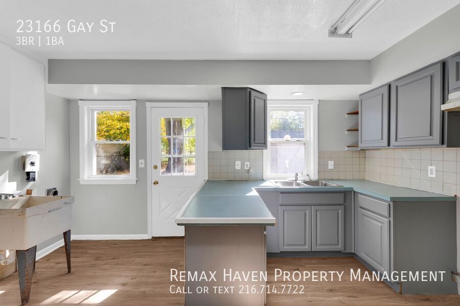 23166 Gay St, Euclid - Spacious 3-bed 1-bath single-family home! property image