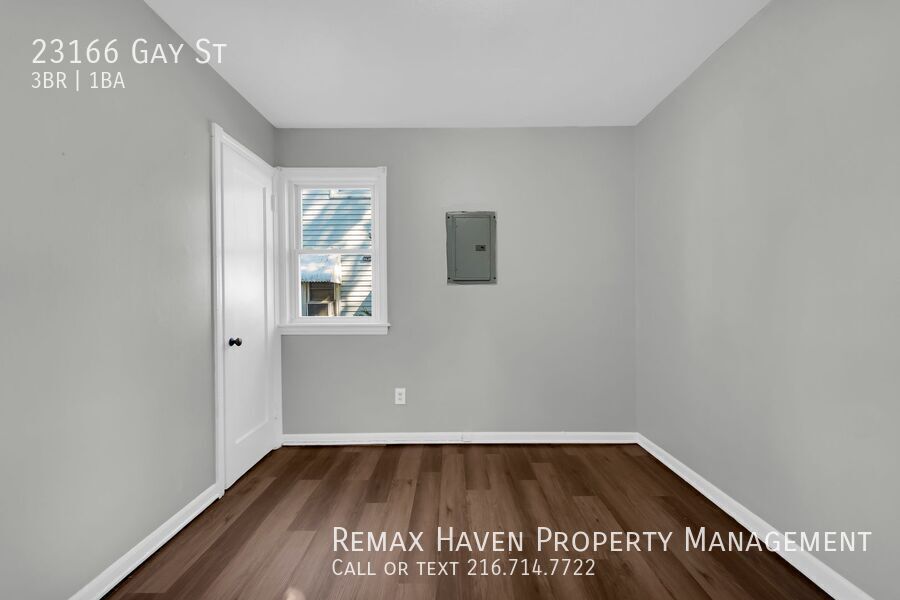 23166 Gay St, Euclid - Spacious 3-bed 1-bath single-family home! property image