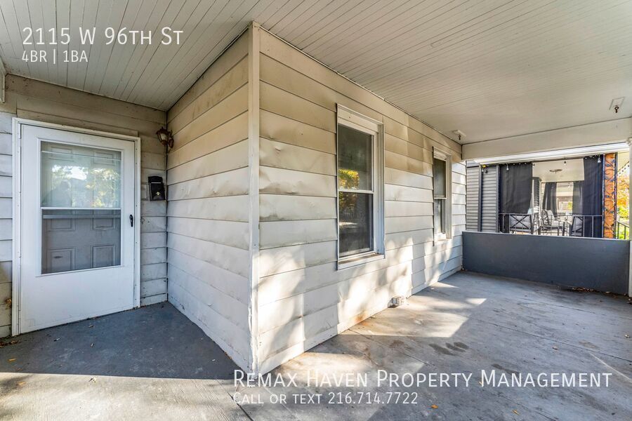 2115 W 96th St, Cleveland - Spacious 4-bed 1-bath single-family home! property image