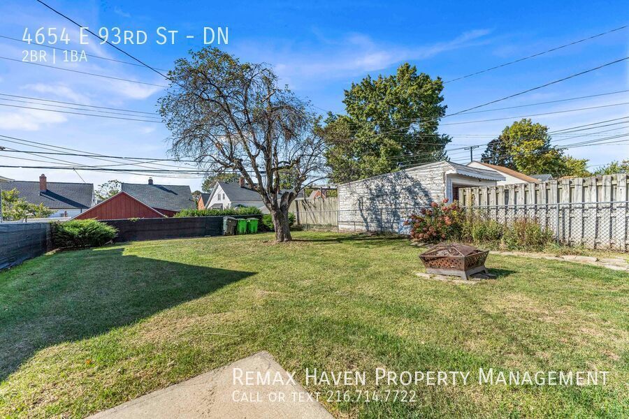 4654 E 93rd St | DN, Garfield Heights- Spacious 2-bed 1-bath multi-family home! property image