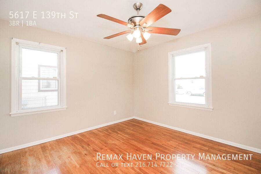 5617 E 139th St, Garfield Heights - Spacious 3-bed 1-bath single-family home! property image