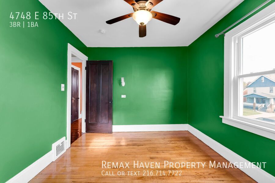 4748 E 85th St, Garfield Heights - Spacious 3-bed 1-bath single-family home! property image