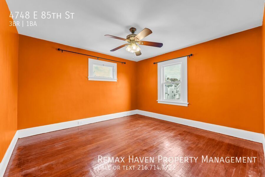 4748 E 85th St, Garfield Heights - Spacious 3-bed 1-bath single-family home! property image