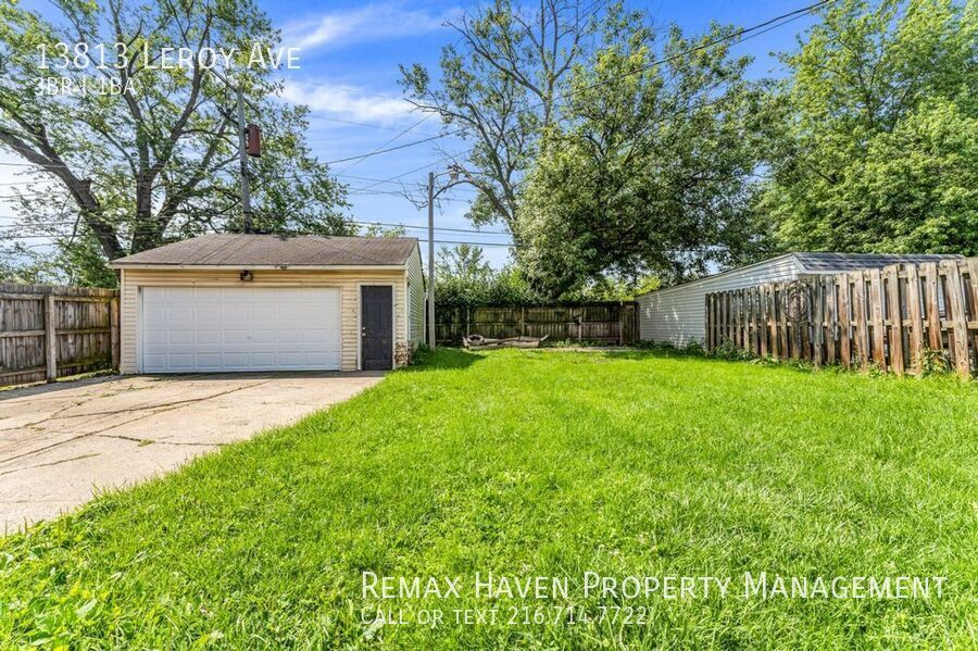 13813 Leroy Ave. Cleveland, OH  - Spacious 3 bed 1 bath home! property image