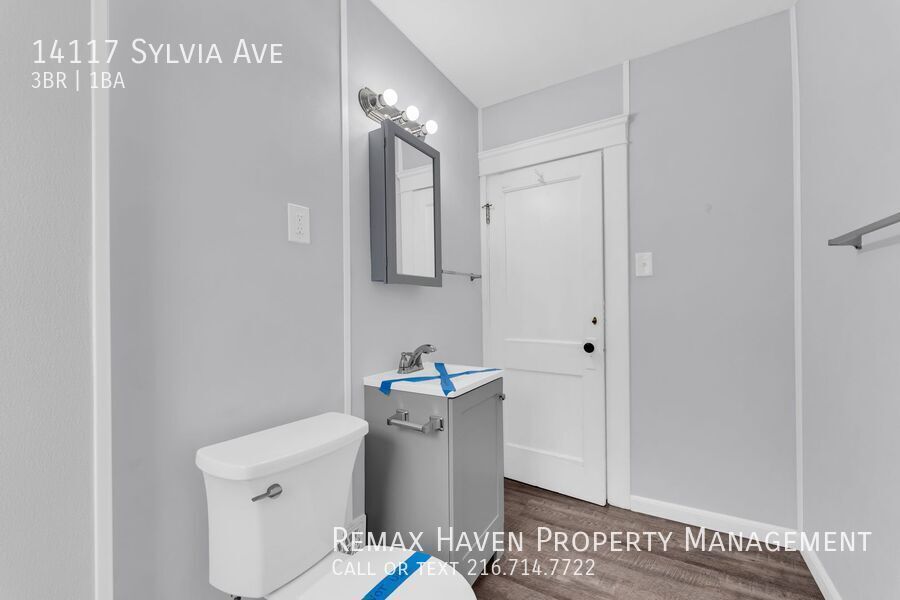 14117 Sylvia Ave, Cleveland - Spacious 3-bed 1-bath single-family home! property image