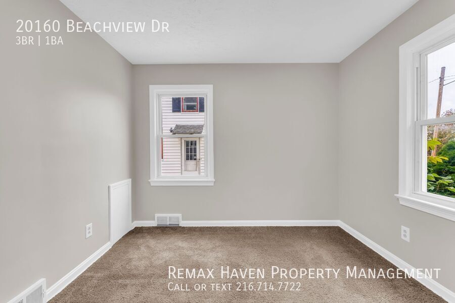 20160 Beachview Dr., Euclid - Spacious 3-bed 1-bath single-family home! property image