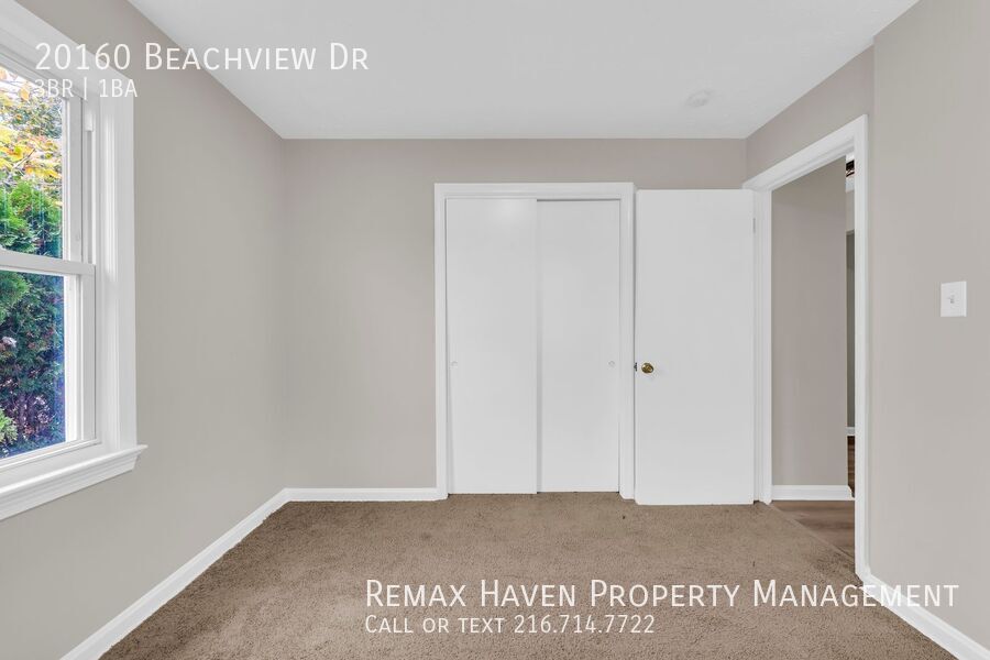 20160 Beachview Dr., Euclid - Spacious 3-bed 1-bath single-family home! property image