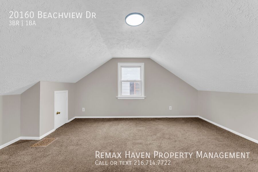 20160 Beachview Dr., Euclid - Spacious 3-bed 1-bath single-family home! property image