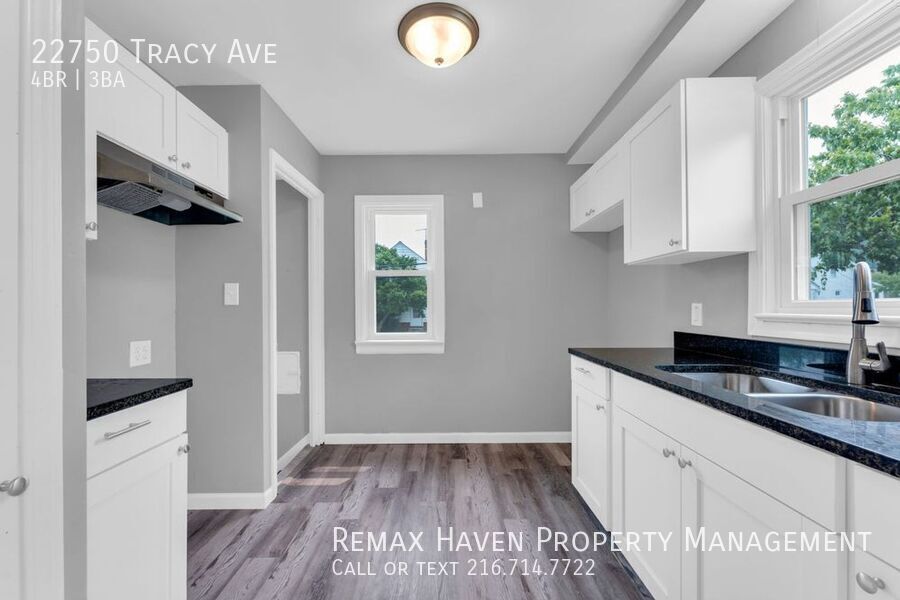 22750 Tracy Ave, Euclid - Spacious 3-bed 2-bath single-family home! property image