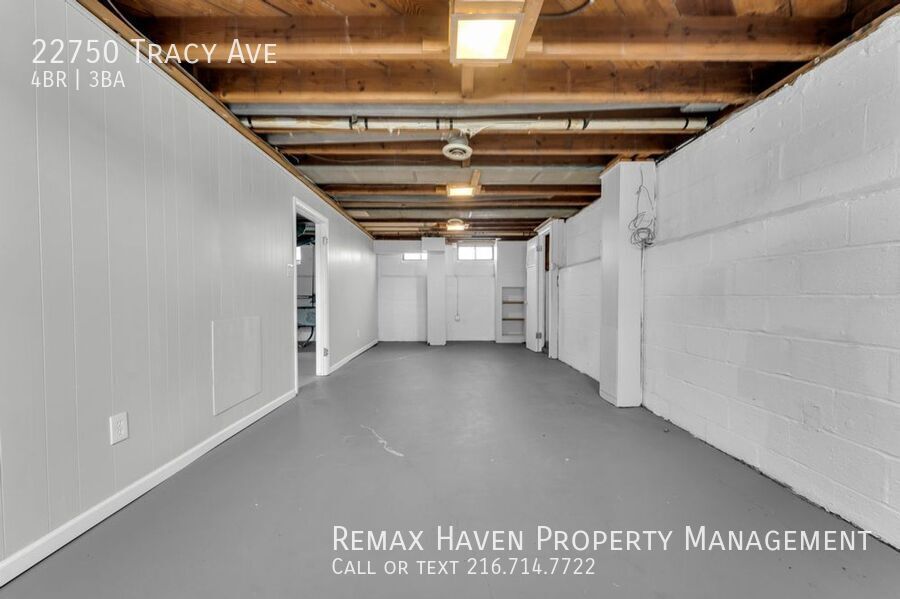 22750 Tracy Ave, Euclid - Spacious 3-bed 2-bath single-family home! property image