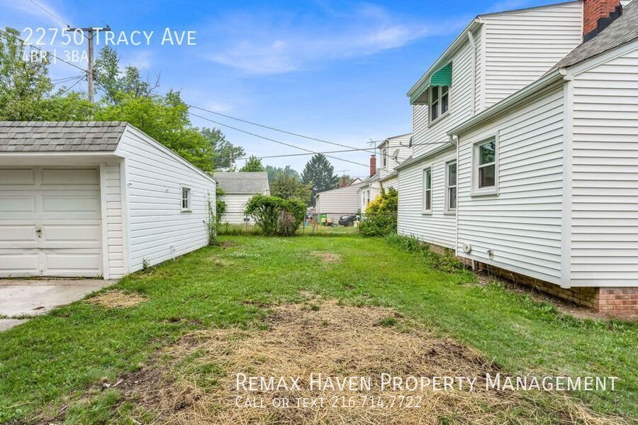 22750 Tracy Ave, Euclid - Spacious 3-bed 2-bath single-family home! property image