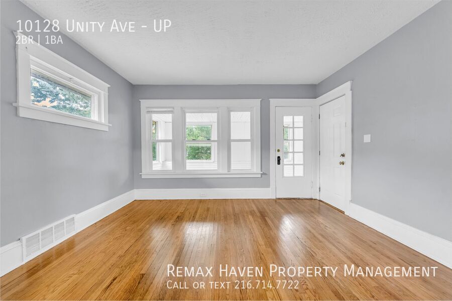 10128 Unity Ave | UP, Cleveland - Spacious 2 bed 1 bath multi-family home! property image